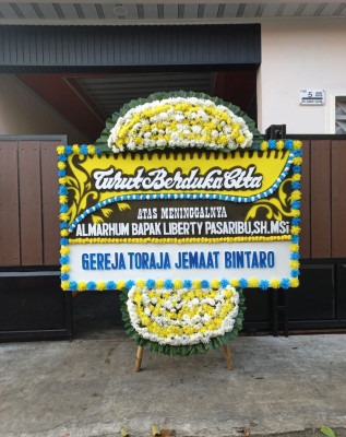 Papan Bunga Duka di KEEROM